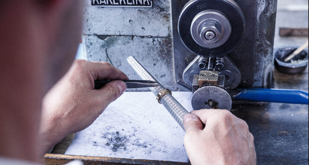 【結婚指輪】作りの違いだけは、最低限知ったうえで選ぶ