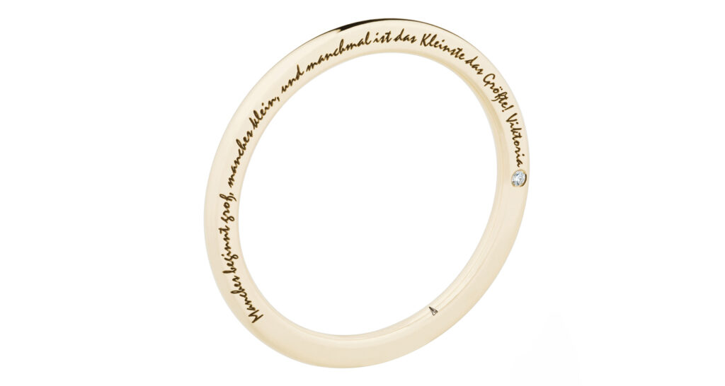 ダイヤモンドもカスタマイズ可能だから表情豊かに仕上がる 