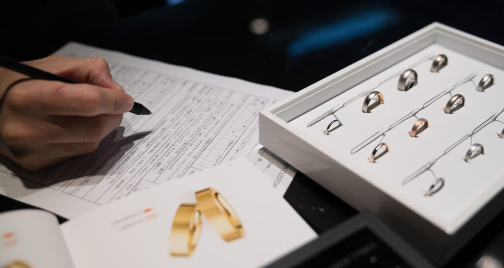 結婚指輪を選ぶという決断の、その先へ